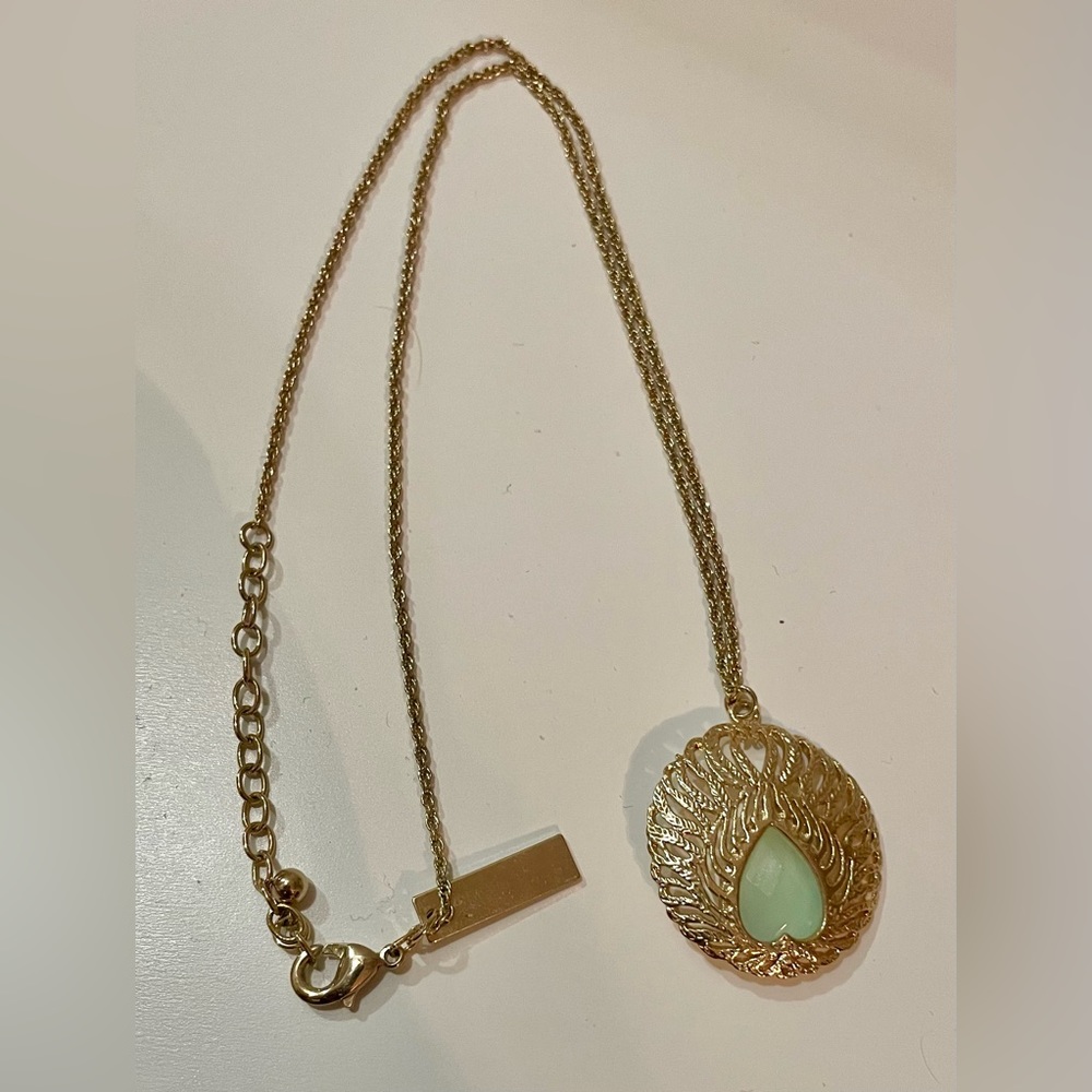 Kendra Scott Cecilia necklace